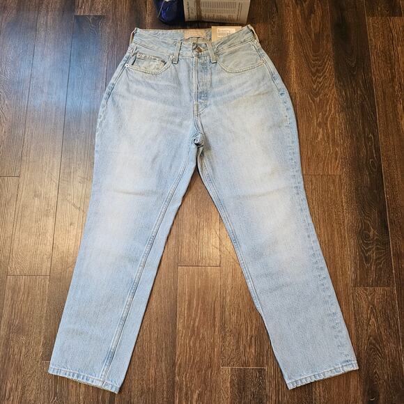 Everlane Jeans Curvy 90s Cheeky Straight Organic Cotton Light Blue Jean 26 NWT - Picture 3 of 11